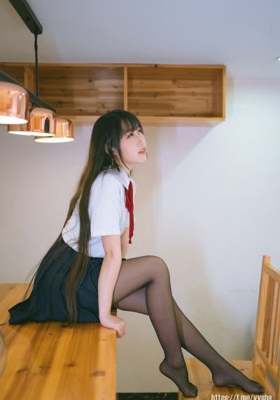 年轻的老师2伦理_免费手机在线看片