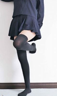 年轻漂亮的岳3_国产剧全集免费播放