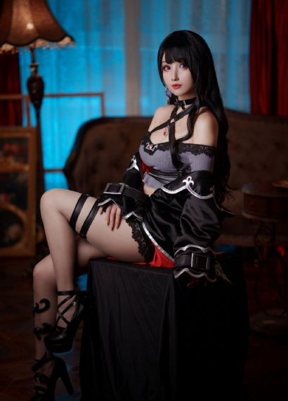 我美艳丰满的妈咪_蓝光在线播放