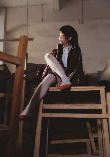 办公室秘书老师_高清免费高清观看