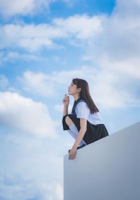 女秘书在线_免费高清观看