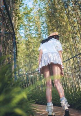 女女在线_日韩在线播放专区